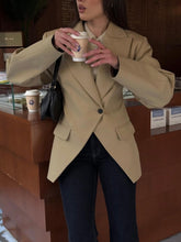 Load image into Gallery viewer, сако “Beige Ateliér”